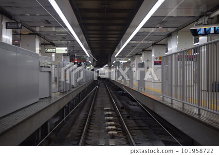 京王電鐵新宿站2號站台 101958722