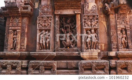 Sculptures of Hindu God and Goddess on the Baitala Deula, Bhubaneshwar, Odisha, India. Sculptures of Hindu God and Goddess on the Baitala Deula, Bhubaneshwar, Odisha, India. 101960232