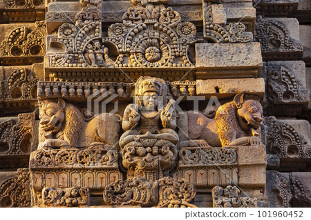 Ancient Carvings on the Parashurameshwara Temple, Bhubaneshwar, Odisha, India. 101960452