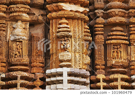 Erotic Sculptures Carving on the Brahmeswara Temple, Bhubaneshwar, Odisha, India. Erotic Sculptures Carving on the Brahmeswara Temple, Bhubaneshwar, Odisha, India. 101960479