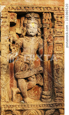 Broken Sculpture of Lord Shiva on the Parshurameshwara Temple, Bhubaneshwar, Odisha, India. Broken Sculpture of Lord Shiva on the Parshurameshwara Temple, Bhubaneshwar, Odisha, India. 101960520