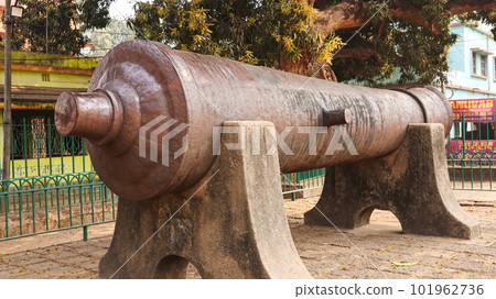 Dalmadal Cannon is one of the largest Cannon with 3.84m in Length. It was built under the King Gopal Singh in 1742, Bishnupur, West Bengal, India. 101962736