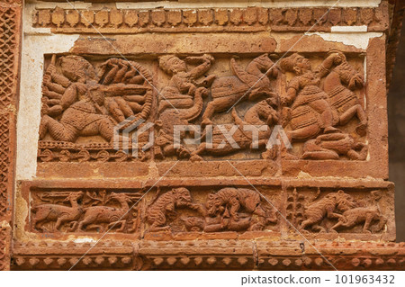 War Scenes Depicting on the Jor Bangla Temple, Bishnupur, West Bengal, India. War Scenes Depicting on the Jor Bangla Temple, Bishnupur, West Bengal, India. 101963432