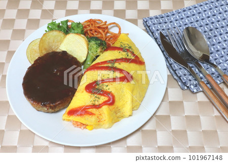 Omurice & hamburger (one plate) Omurice & hamburger (one plate) 101967148