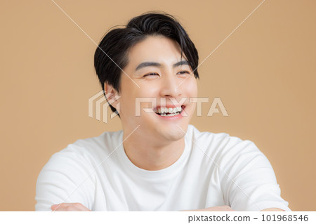 Male skin care image 101968546