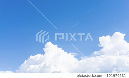 夏天的天空和雲彩背景材料 夏天的天空和雲彩背景材料 101974381