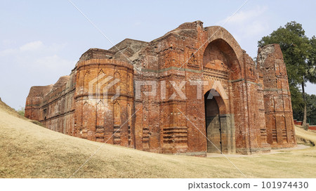 View of Dakhil or Salami Darwaza, Built in 1425 by Barbak Shah, Gour, West Bengal, India. 101974430