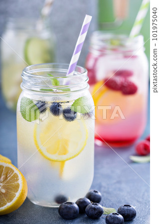 Variety of lemonade in jars 101975040