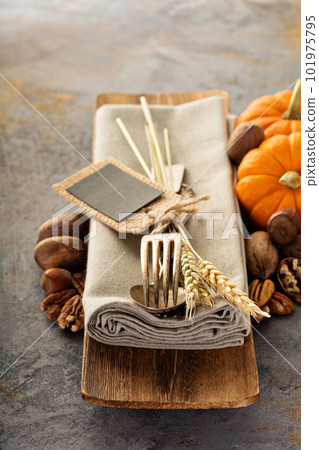 Cooking and eating in fall season 101975795