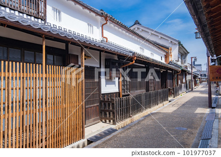 Kashihara City, Nara Prefecture Imai Town where old houses remain 101977037