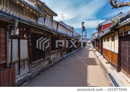Kashihara City, Nara Prefecture Imai Town where old houses remain 101977040