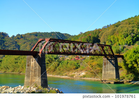 Kitaena Railway Kisogawa Bridge 101978761
