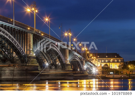 Beautiful sunset night over Rhine / Rhein river and old bridge in Mainz near Frankfurt am Main, Germany. 101978869