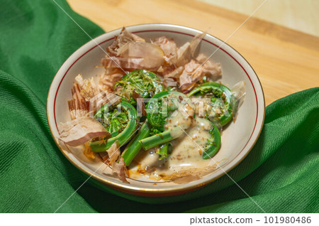 葡萄芝麻 葡萄芝麻 101980486