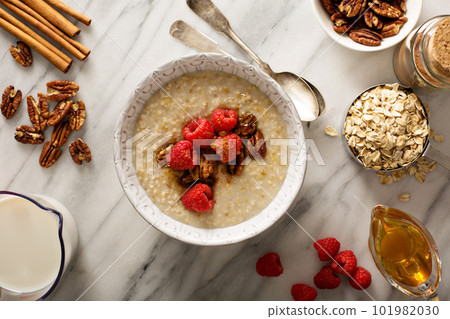 Homemade oatmeal for breakfast 101982030