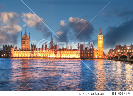 Big Ben and houses of Parliament during a beautiful evening in London, England, UK 101984739