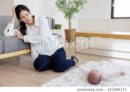 Postpartum Childcare Negative image Postpartum Childcare Negative image 101986151