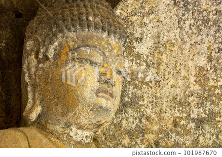 Usuki Stone Buddha Chuson Amida Nyorai Statue 101987670