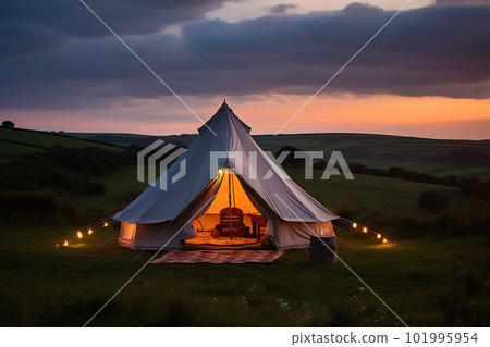 glamping. luxury glamorous camping. glamping in the beautiful countryside 101995954