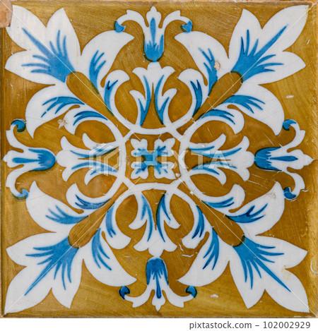 Traditional Portuguese tiles 102002929