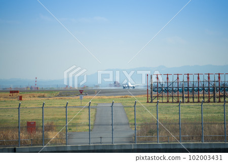[Landing on Runway 16R seen from Keihinjima Ryokudo Park] 102003431