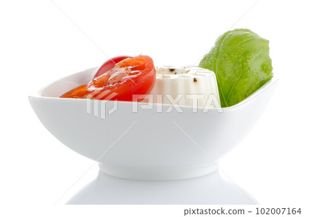 Fresh salad 102007164