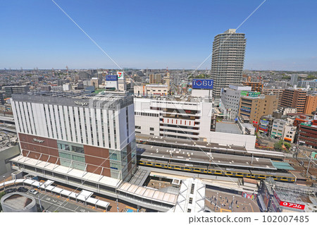 Full view of Funabashi Station Full view of Funabashi Station 102007485