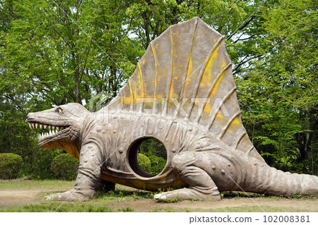 Park dinosaurs 102008381