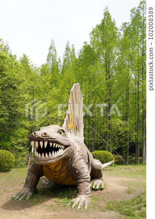 Park dinosaurs 102008389
