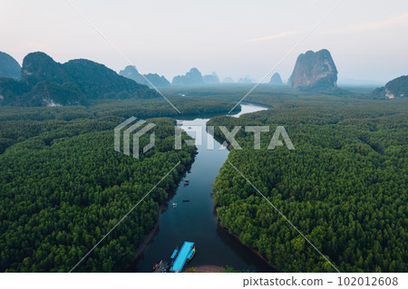 landscape Phangnga bay,Rock and island scenery and Phang Nga Bay 102012608
