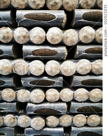 big wood pellets texture 102021035