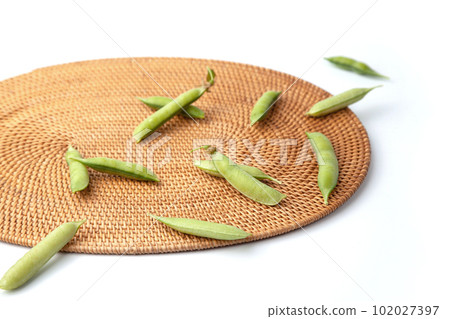 Thin peas vegetables white background Thin peas vegetables white background 102027397