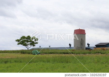 岩手、花卷、牧場風景 102028197