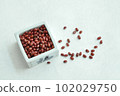 red beans and bowl 102029750