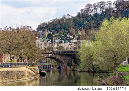 View along River Avon in Bath, Somerset, England 102033554
