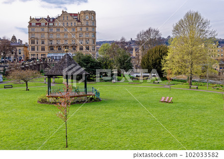 View of the Parade Gardens in Bath - England 102033582