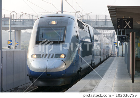 TGV (Aix-en-Provence TGV station) TGV (Aix-en-Provence TGV station) 102036759