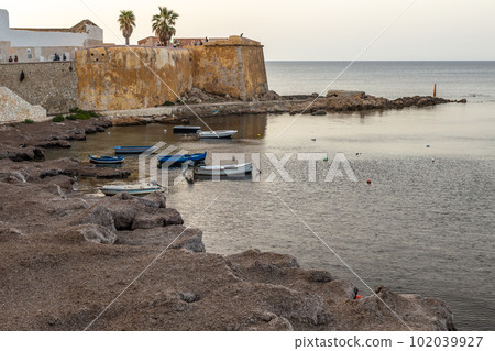 glimpse of a small port glimpse of a small port 102039927