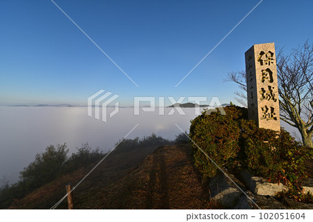 The view from Kuroi Castle Ruins 102051604