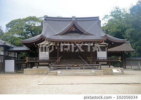 Iwashimizu Hachimangu Lower House Ton Palace-1 102056034