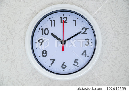 10:10 10:10 102059269