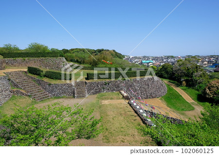 Yokosuka Castle 102060125