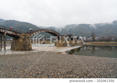 Kintai Bridge 102061308