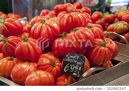 monterosa tomato monterosa tomato 102062247