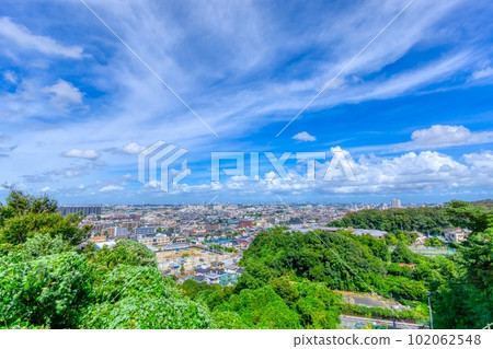 藍天和住宅區 藍天和住宅區 102062548
