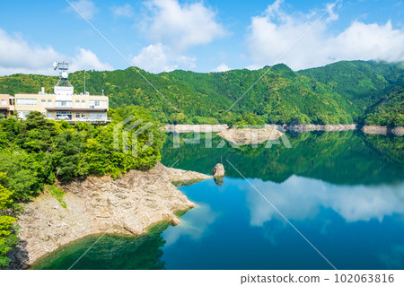 Hayamiura Dam 102063816