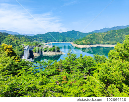 Hayamiura Dam 102064318