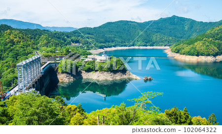 Hayamiura Dam 102064322