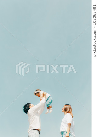 family photo doing high high 102065491