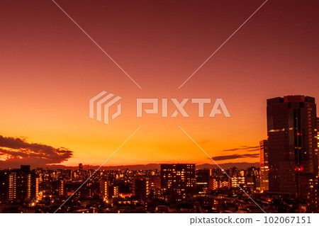 Images of sky, clouds, city and buildings, night view from sunset Images of sky, clouds, city and buildings, night view from sunset 102067151